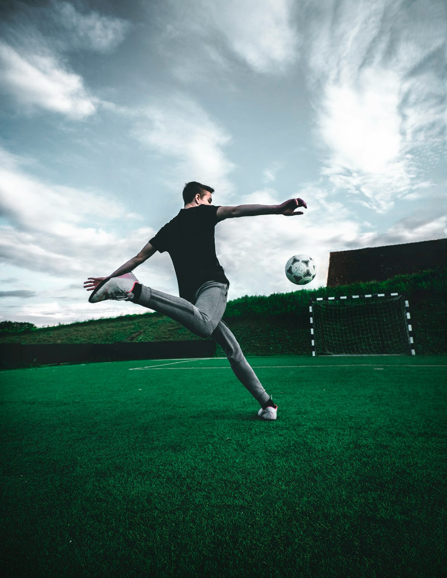 Creating a Football Blog That Fans Will Love